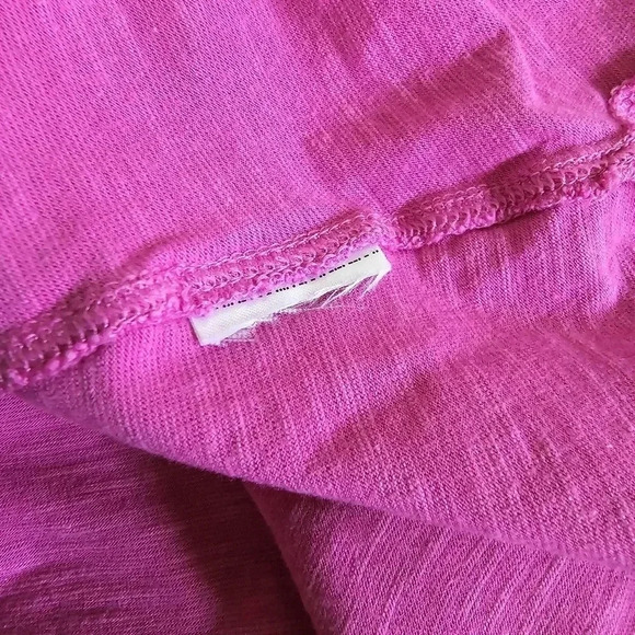 Columbia long sleeve hot pink top with lace detail size XL - Picture 9 of 9